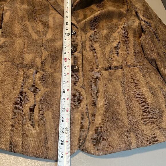 NWT Chico's Long Sleeve Button Up Blazer Brown Snake Print Women's Size 0 US S/4 - Picture 3 of 8